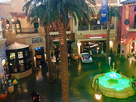 tropicana atlantic city restaurants|Dining at The Quarter .